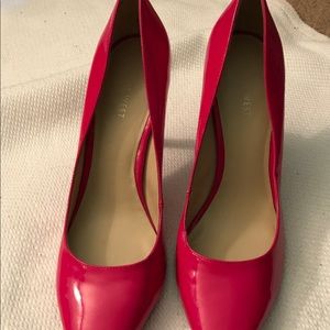 Nine West hot pink patent leather heels 4”